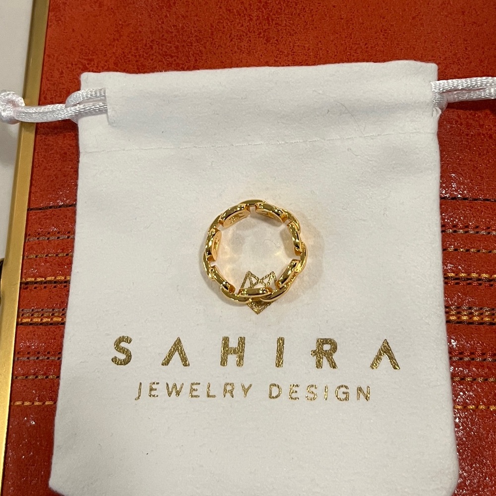 Sahira Link Ring - image 2